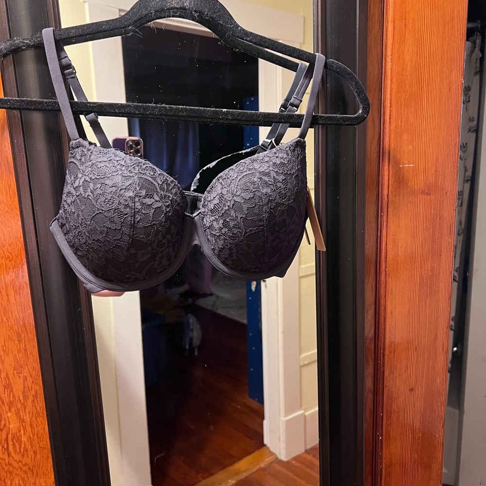 SKIMS Fits Everybody Black Lace Bra